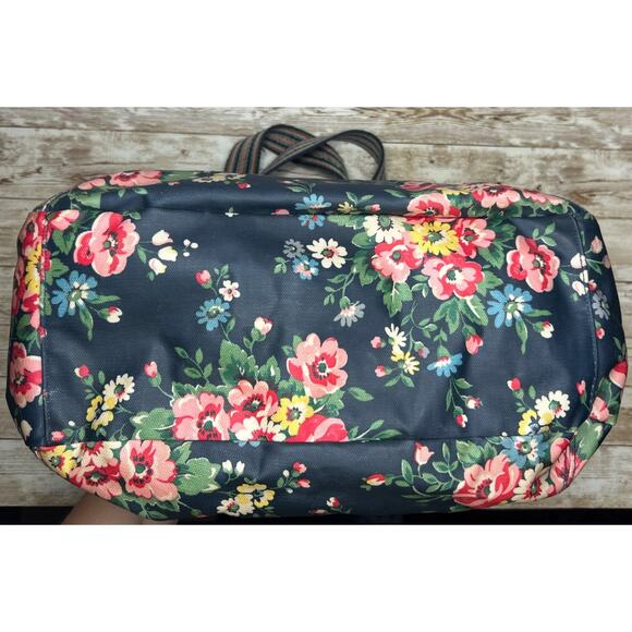 Cath Kidston Crossbody Bag NAVY BLUE Floral Matt Oil Cloth - Picture 5 of 16